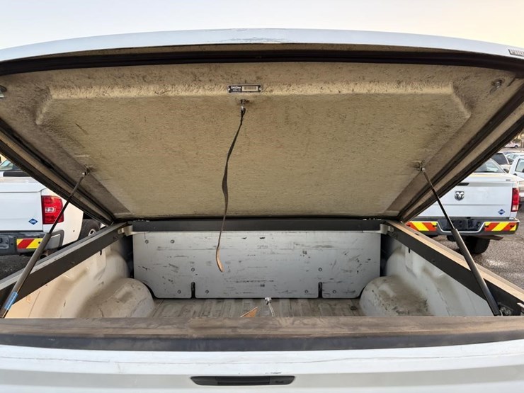 2016-dodge-2500-image-22