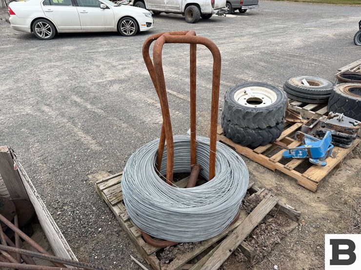 roll-of-orchard-trellis-wire-image-2