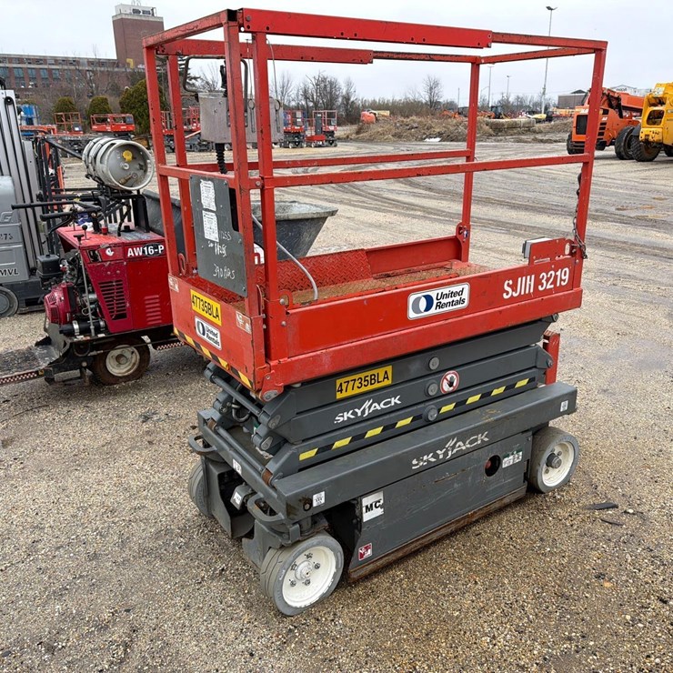 2017 SKYJACK SJIII3219