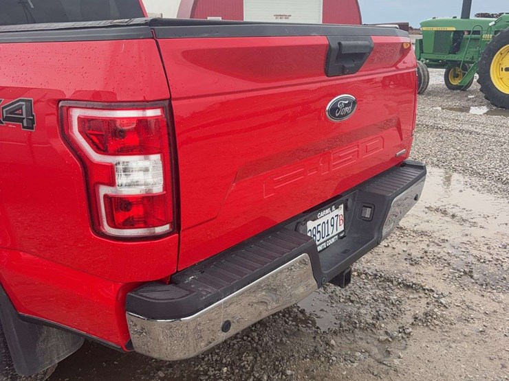 2019-ford-f150-xlt-image-12