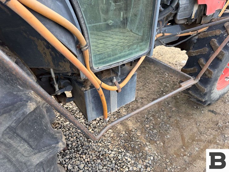 2016-kubota-m8540hd-image-27