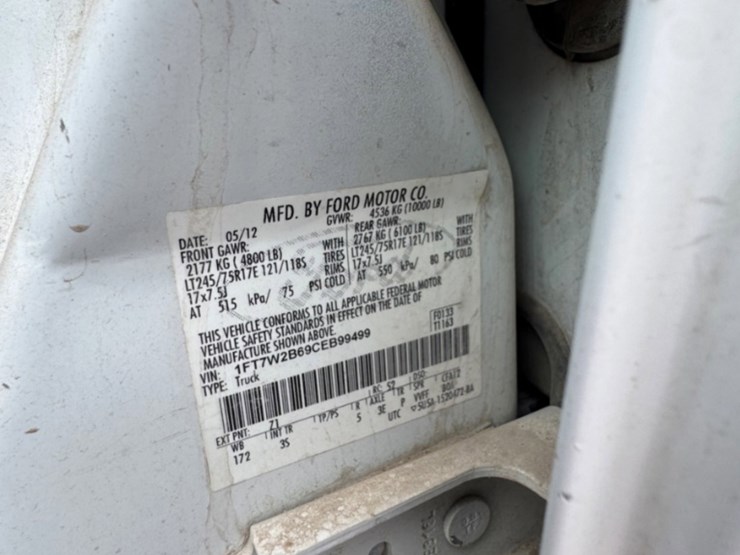 2012-ford-service-truck-(inoperable)-image-7