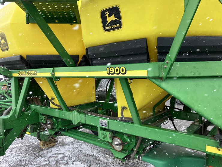 2002-john-deere-1860-image-3