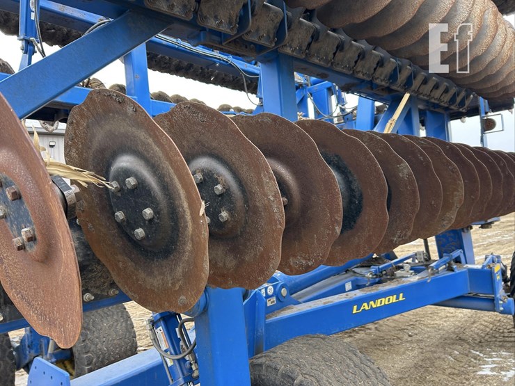 2019-landoll-7833-40-image-12