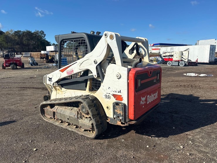 2019-bobcat-t595-image-3