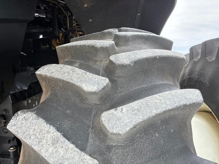 2009-new-holland-cr9060-image-38