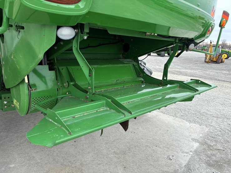 2014-john-deere-s670-image-73