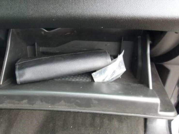 2016-gmc-yukon-denali-image-45