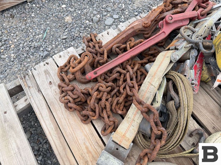 2"-ratchet-straps,-chains,-chain-binders-image-8