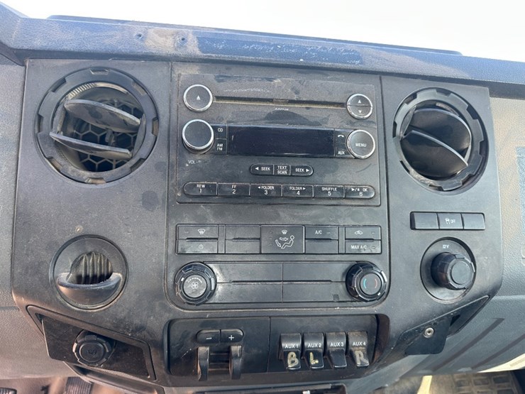 2014-ford-f350-image-9