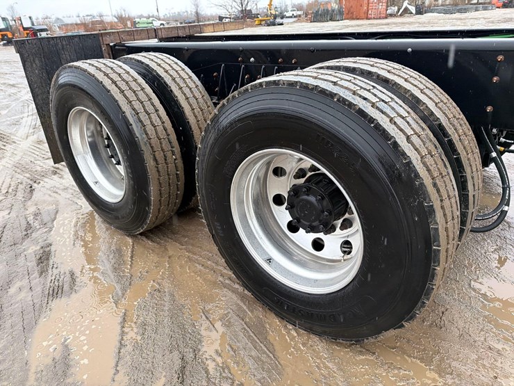 2024-dennis-eagle-proview-image-10