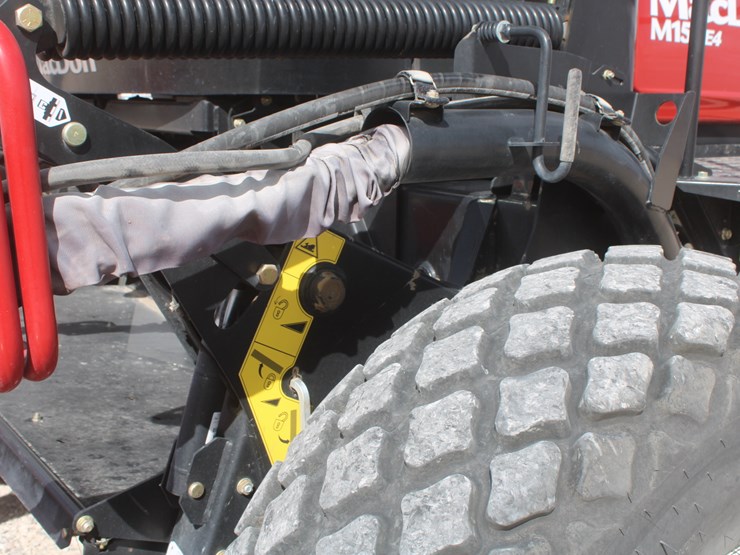 2015-mac-don-m155e4-image-47