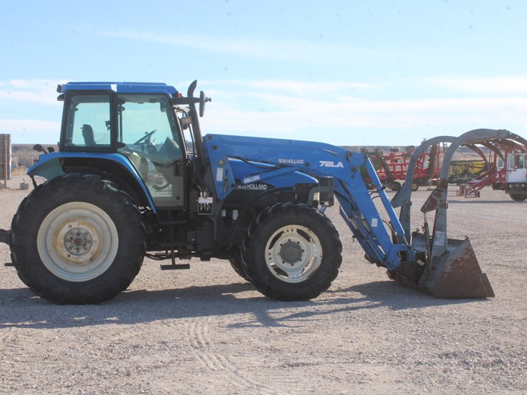 new-holland-tm125-image-7