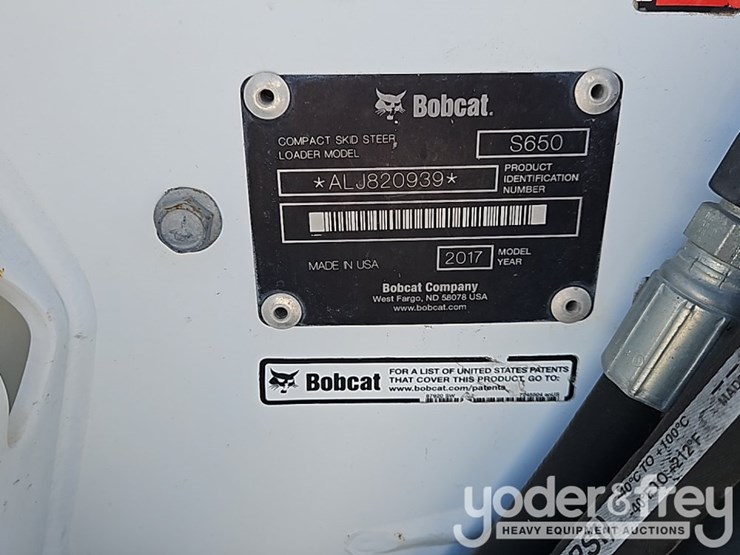 2017-bobcat-s650-image-26