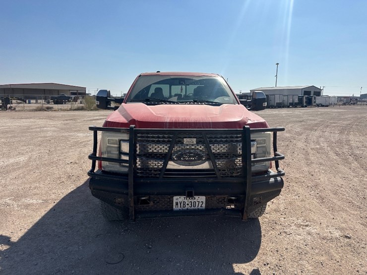 2017-ford-f350-image-2