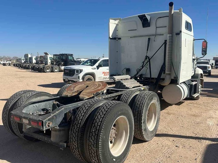 2018-mack-cxu-(pinnacle)-image-6