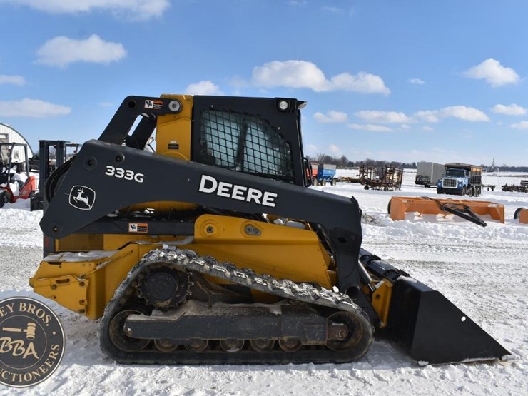 2020-deere-333g-image-20