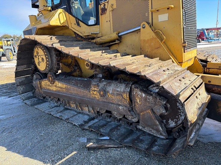 caterpillar-d6m-lgp-image-15