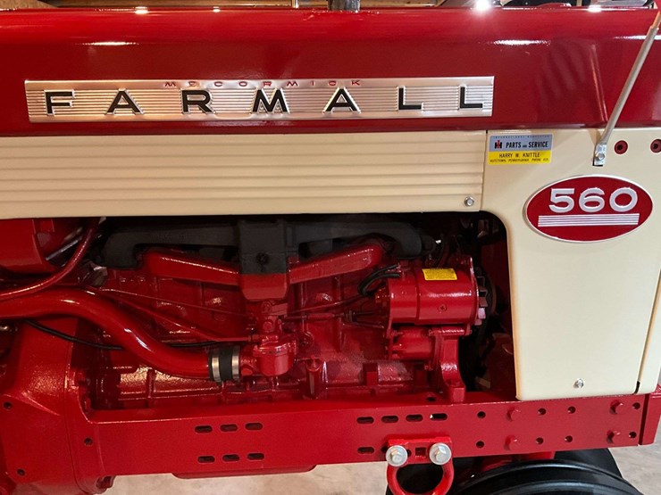 1961-farmall-560-image-5