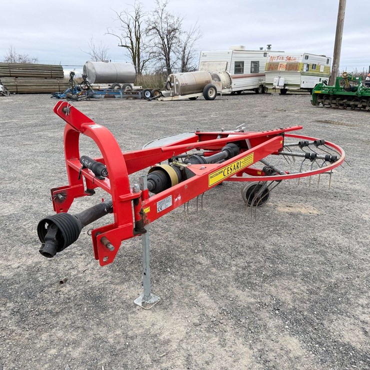 Cesari RC200 Rotary Brush Rake