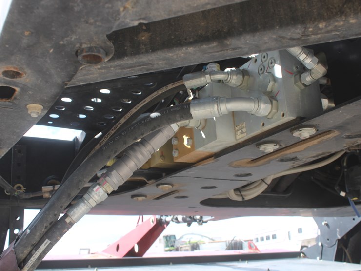 2015-mac-don-m155e4-image-54