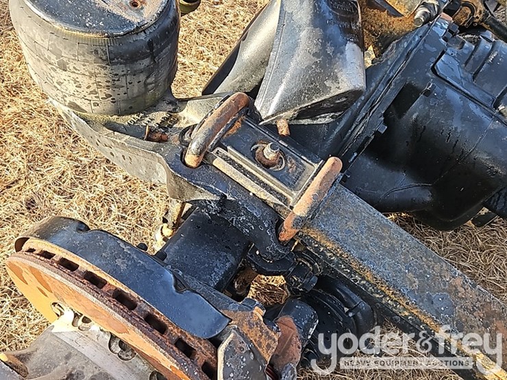 peterbilt-axle-image-13