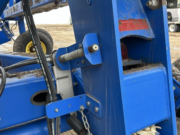 2019-landoll-7833-40-image-23