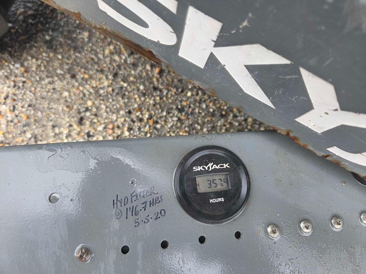 2017-skyjack-sjiii3219-image-6