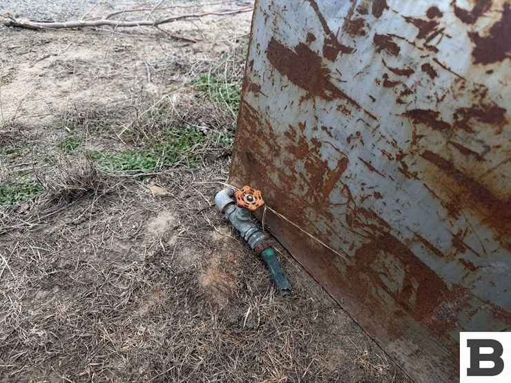 4'-metal-fuel-transfer-tank-image-5