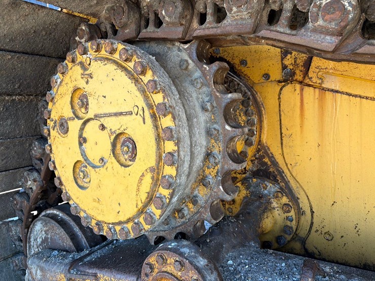 caterpillar-d6m-lgp-image-16