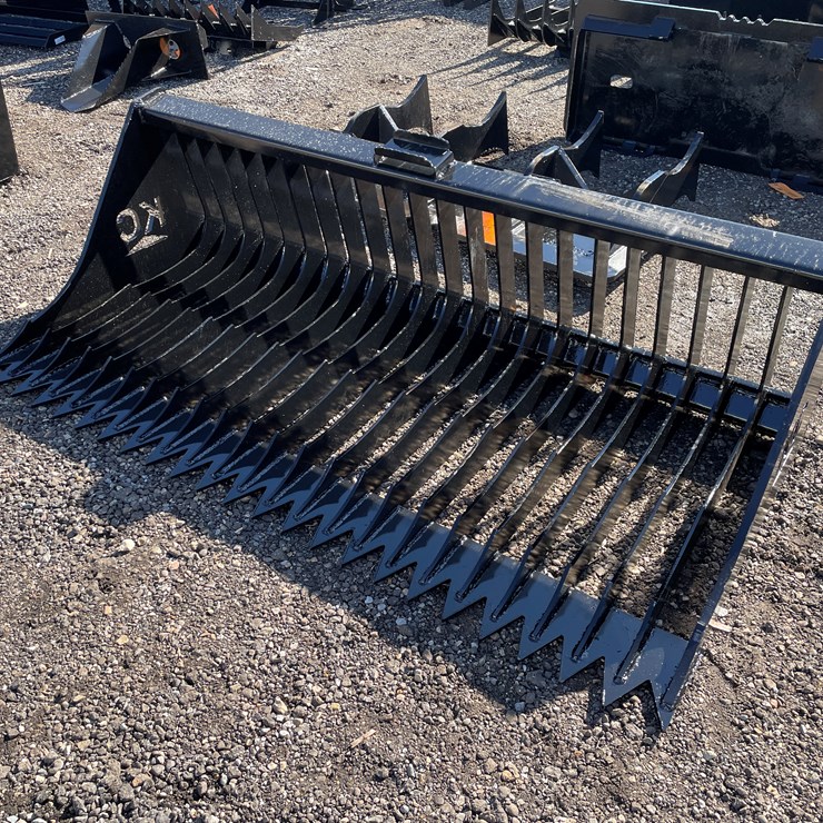 #3032 • 72" Skid Steer Fine Skeleton Bucket