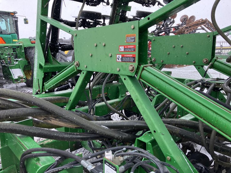 2002-john-deere-1860-image-27