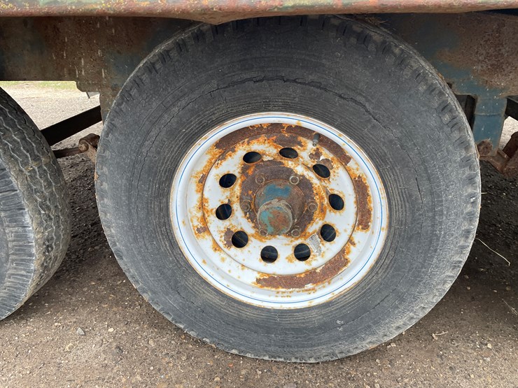 #3050-•-18'-gooseneck-trailer-(no-title)-image-15