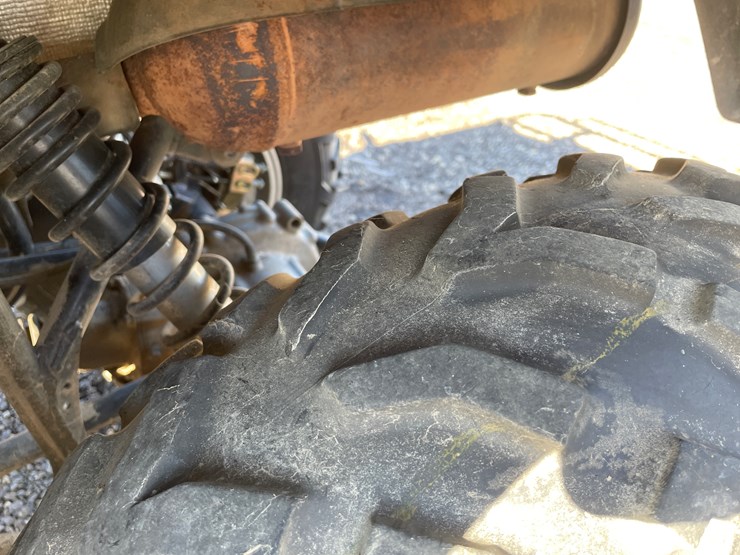 suzuki-quadrunner-500-image-13