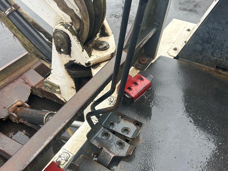 2000-bobcat-334c-image-24