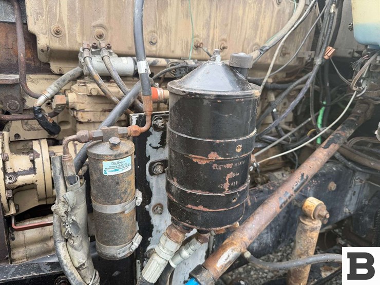 1987-kenworth-t600-image-11