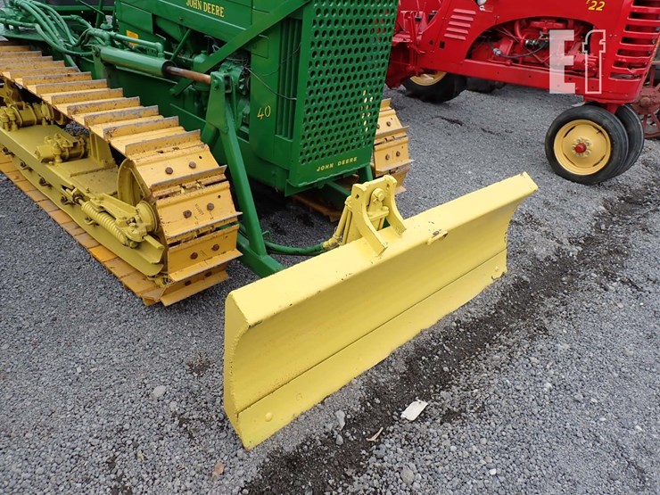 john-deere-40-image-3