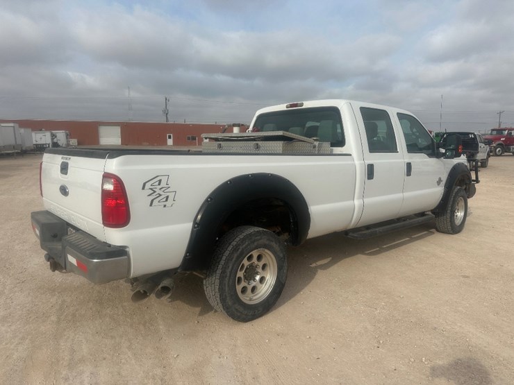 2014-ford-f350-image-4