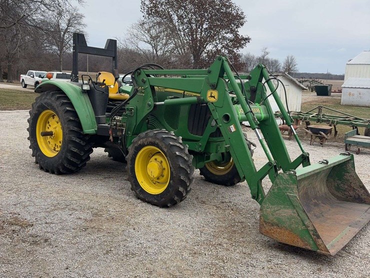 2004-john-deere-6420-image-4