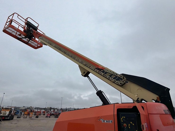 jlg-600s-image-21