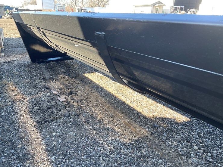 #3009-•-cattle-feed-trough-image-6