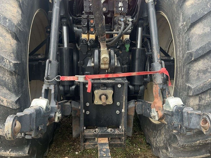 2010-new-holland-t7050-image-16