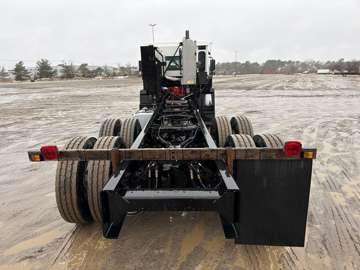 2024-dennis-eagle-proview-image-6