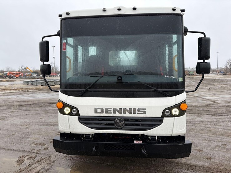 2024-dennis-eagle-proview-image-16