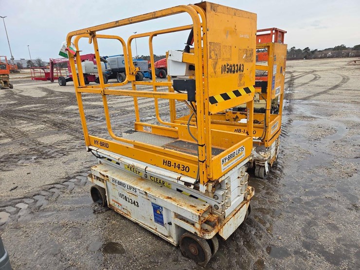 2016-hy-brid-lifts-hb-1430-image-2