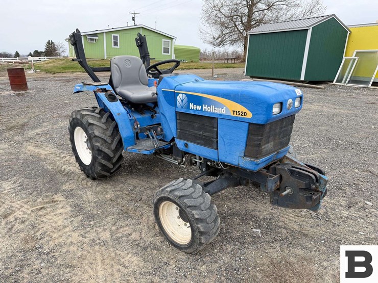 new-holland-t1520-image-8
