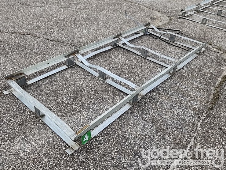 metal-forklift-pallet-thickening,-3'-x-8'-image-2