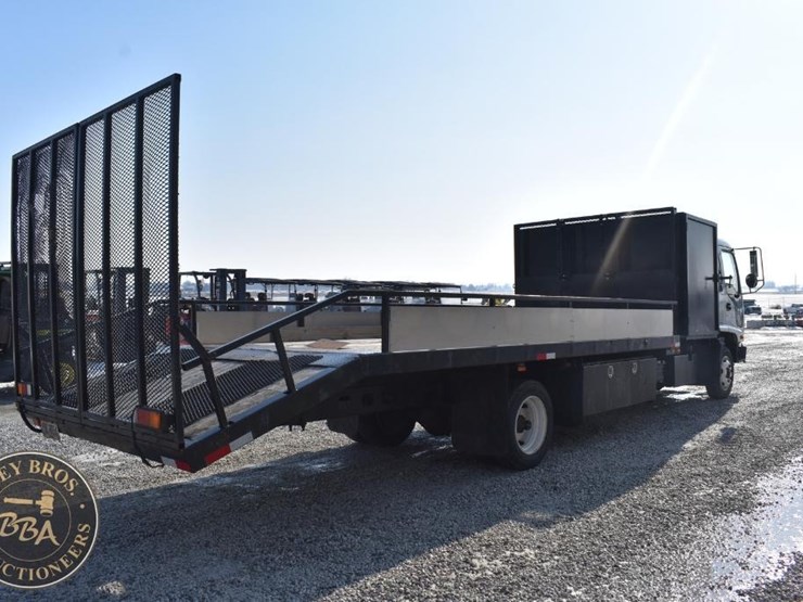 2002-chevrolet-wt5500-43182-image-6