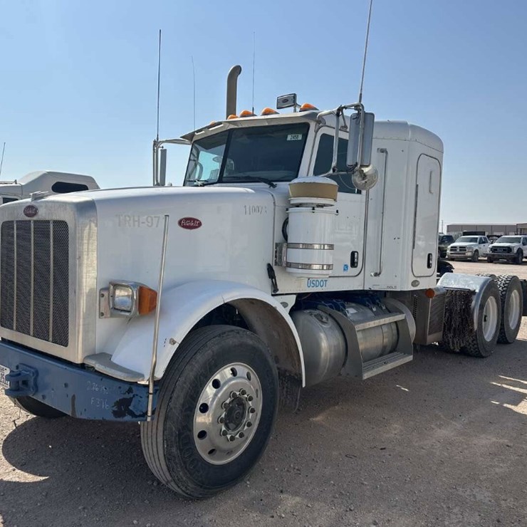 2011 PETERBILT 367