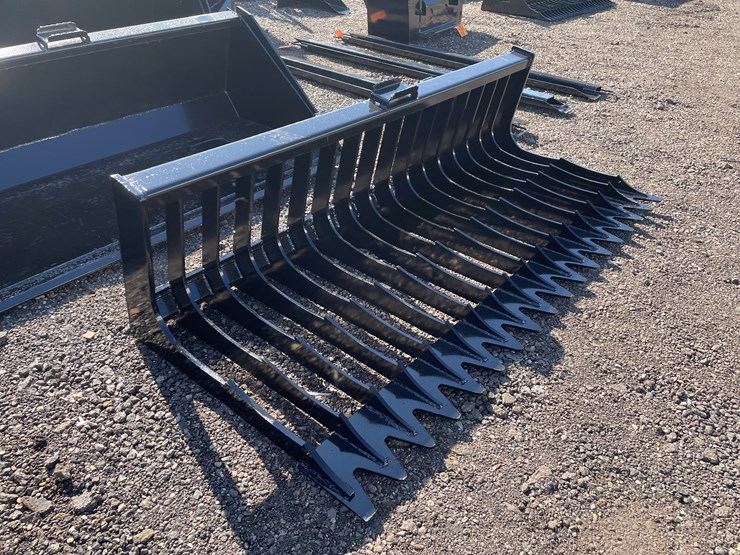 #3043-•-76"-skid-steer-skeleton-bucket-image-3